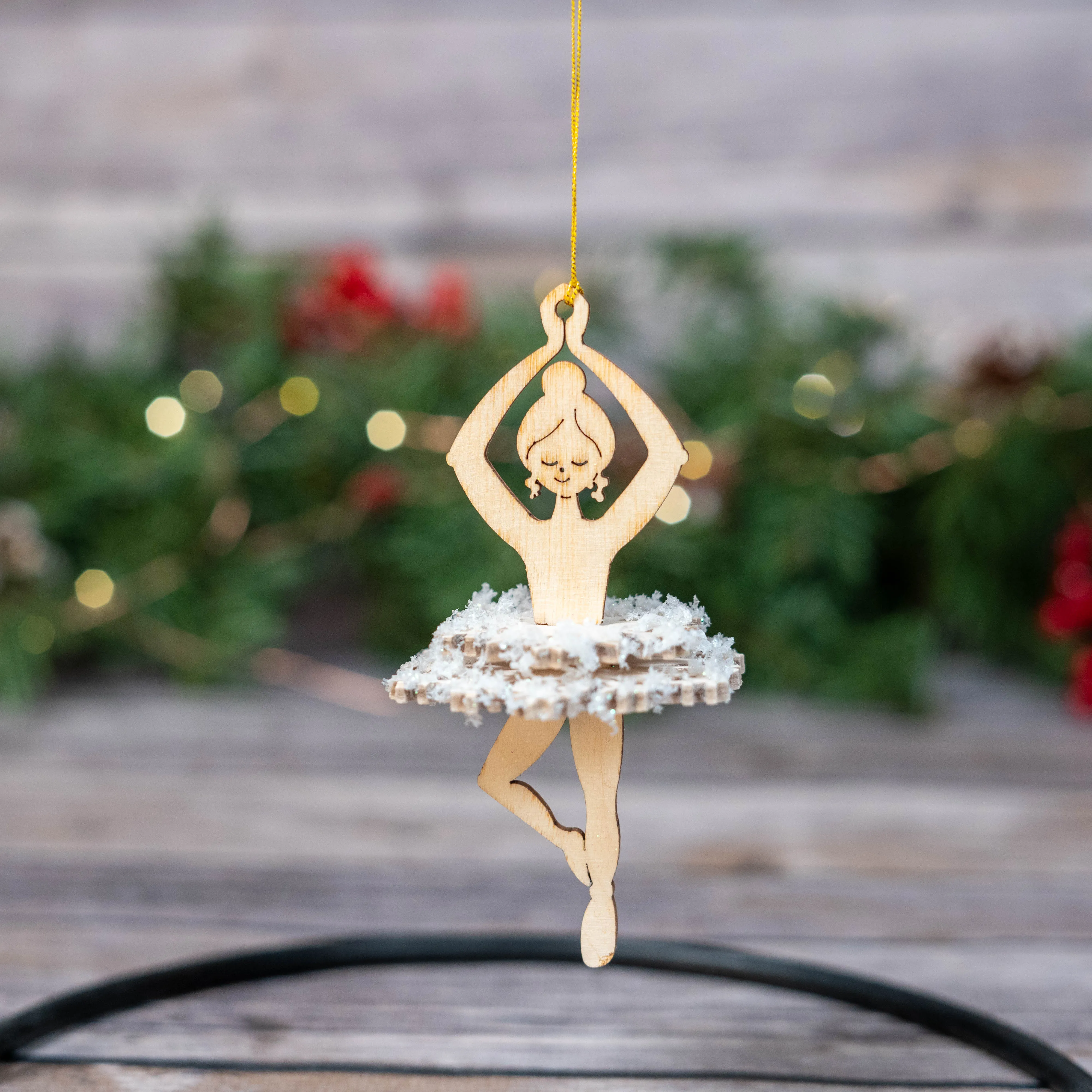 Ornament- Dancing snowflake