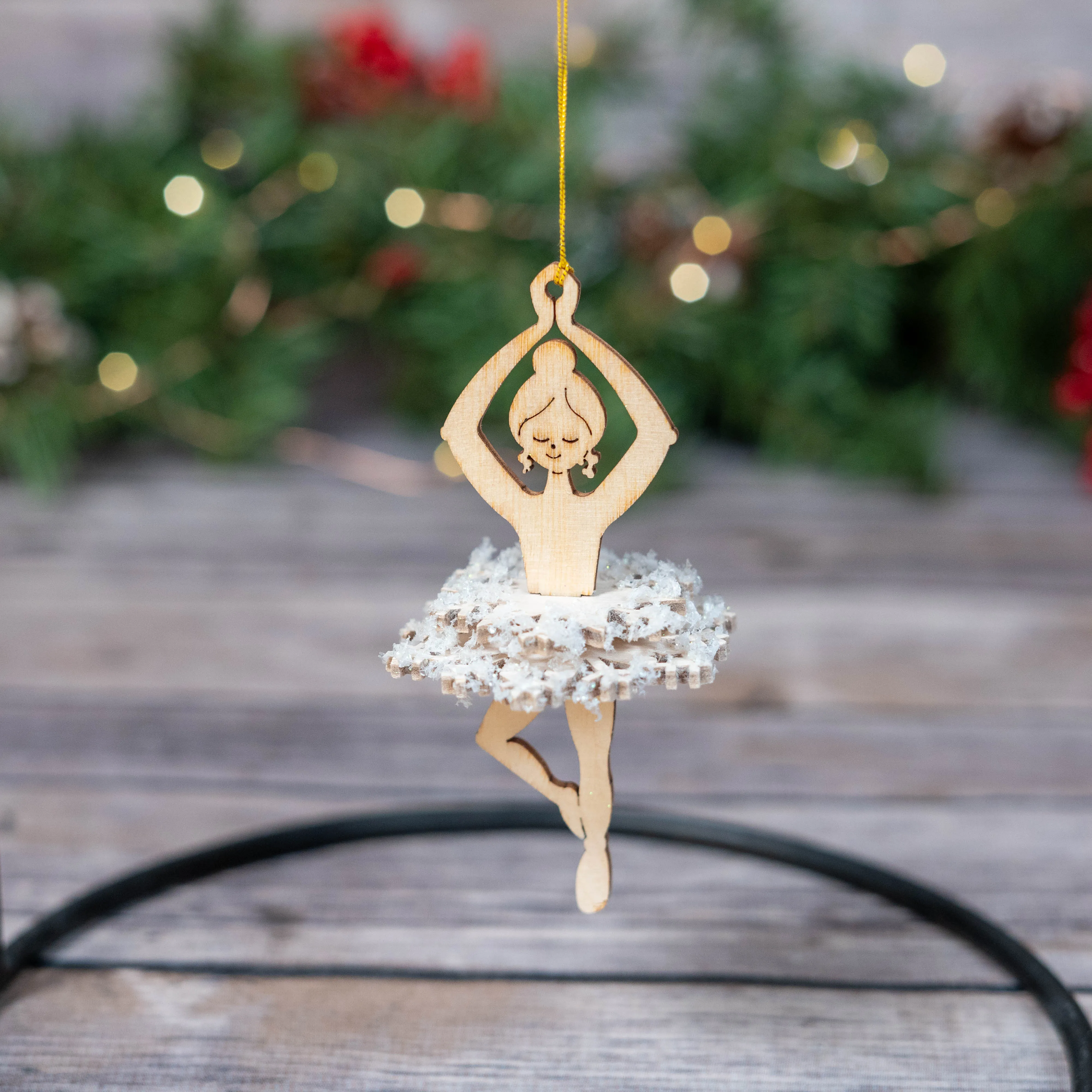 Ornament- Dancing snowflake